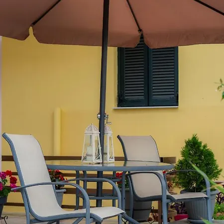 Santa Monica * Tríkala