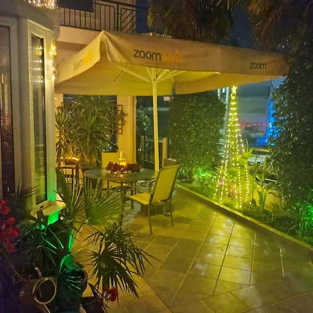 Santa Monica 民宿 *