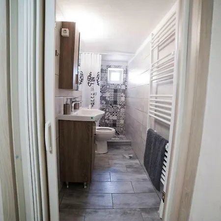 Santa Monica * 特里卡拉