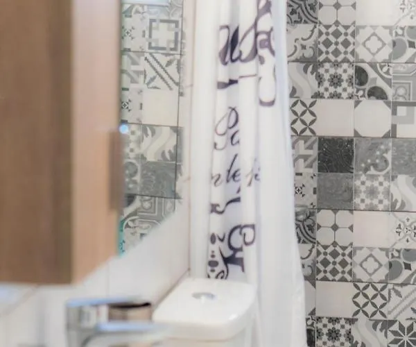 Santa Monica * Τρίκαλα